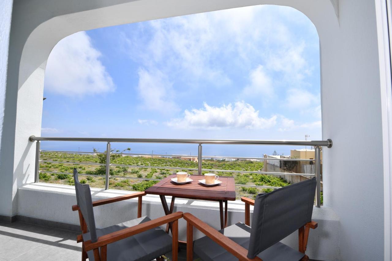 Roza'S Family House Apartment Imerovigli  Ngoại thất bức ảnh