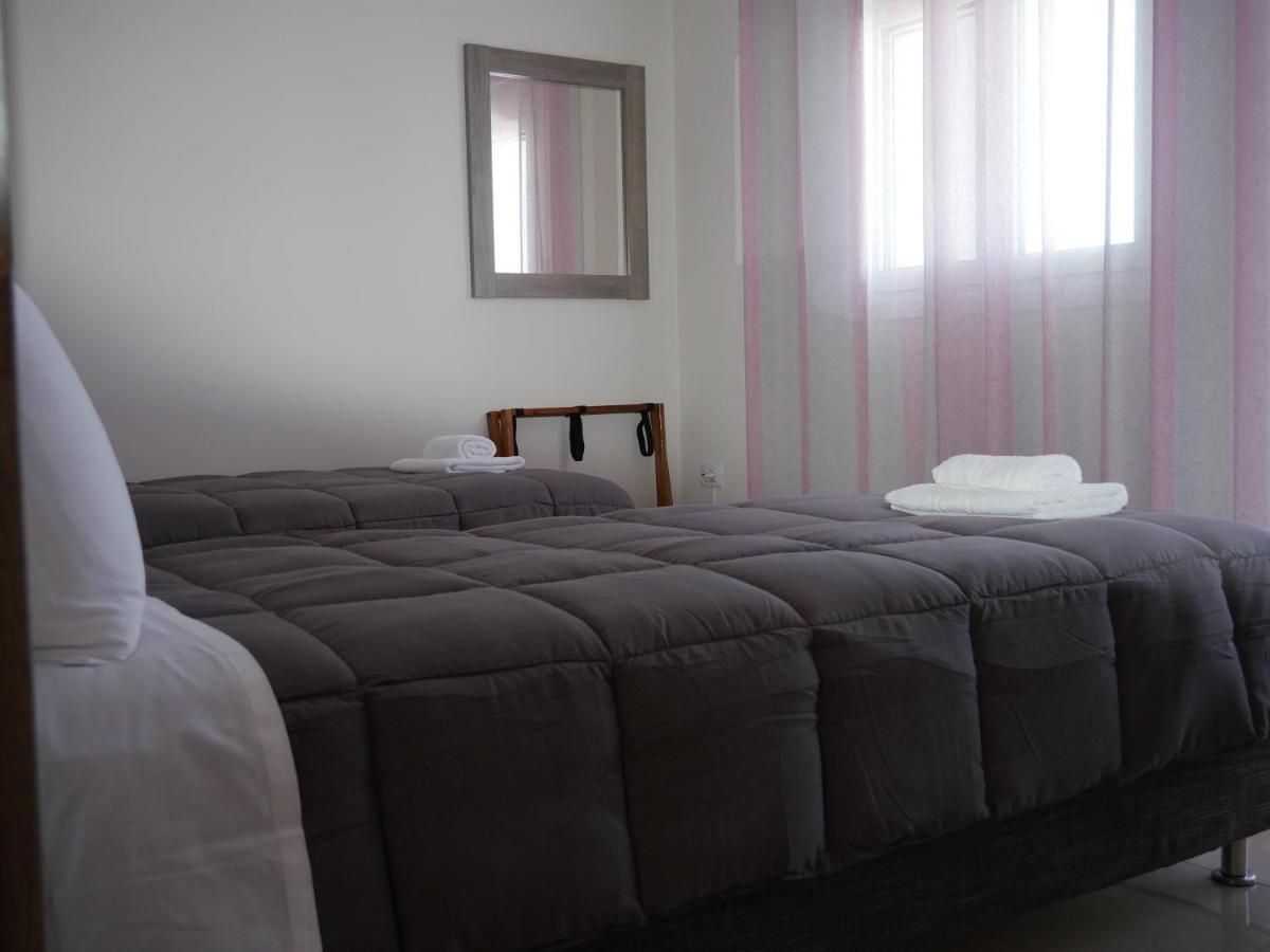 Roza'S Family House Apartment Imerovigli  Ngoại thất bức ảnh