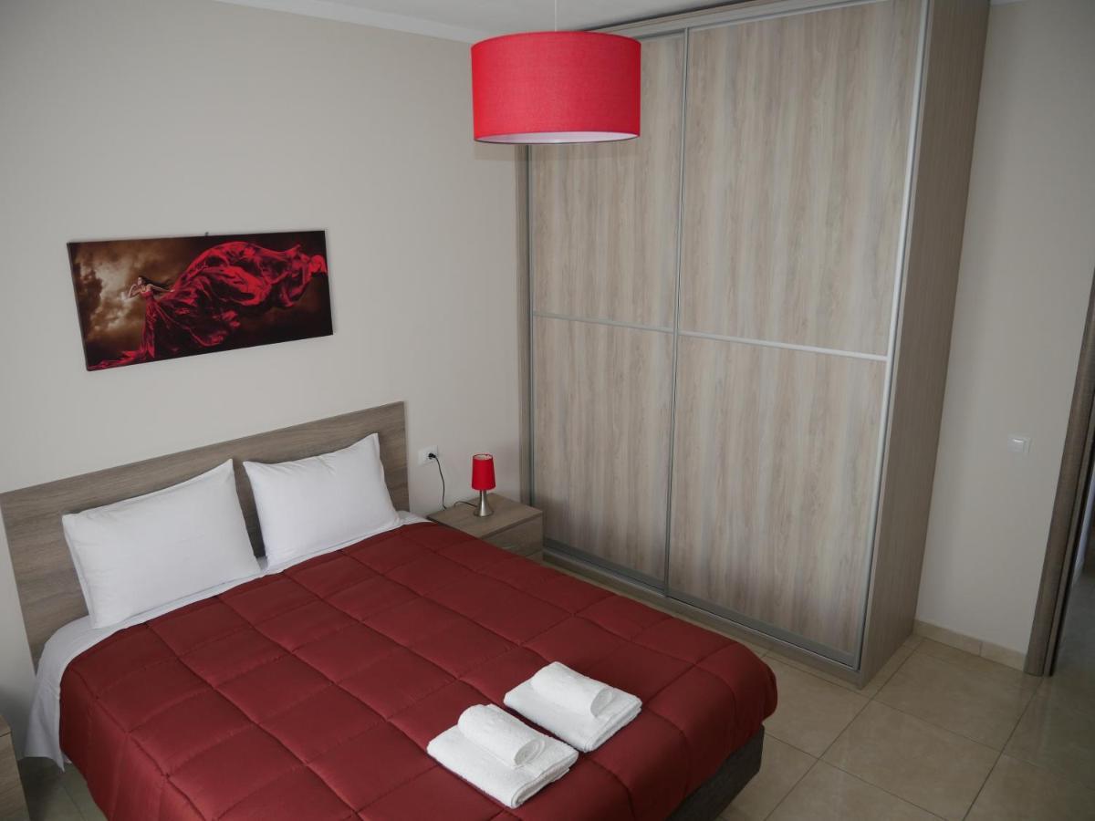 Roza'S Family House Apartment Imerovigli  Ngoại thất bức ảnh